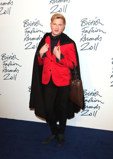 Хенри Конуей на Британските награди за мода 2011