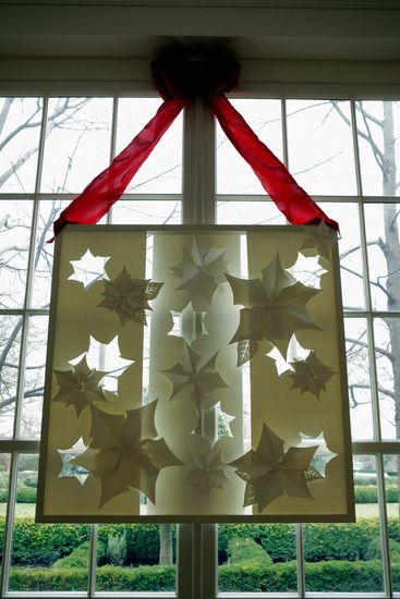 Украса от хартия