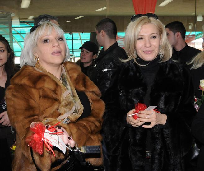 Гала и Джуджи