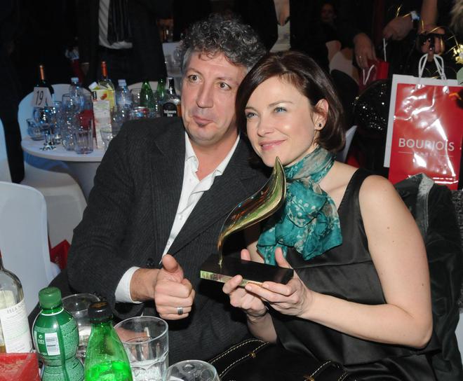 Стефка Янорова с приз от сп. "Грация"