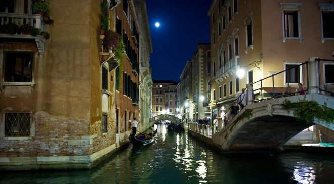 Вечерна Венеция