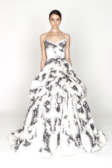 Monique Lhuillier Pre-Fall | 29