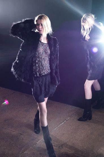 Theyskens' Theory Pre-Fall | 27