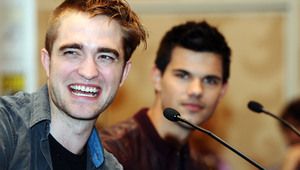 Едуард и Джейкъб в едър план