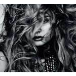 Красивите разрошени вълни са дело на Сам МакНайт