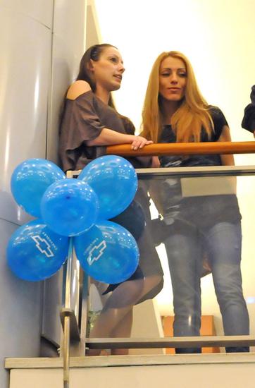 Ивет Лалова със сестра си Анна