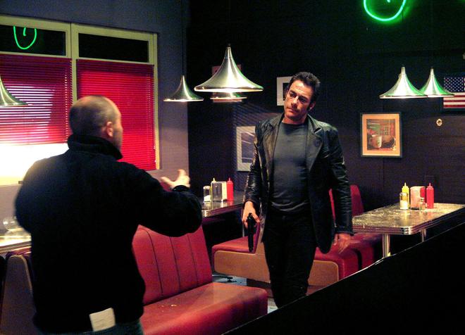 Жан-Клод ван Дам снима в Илиенци