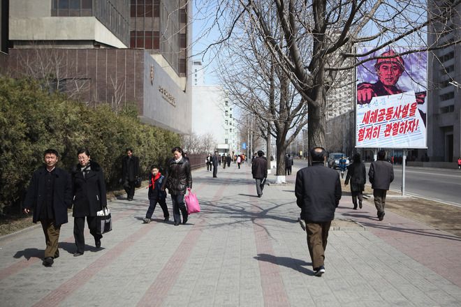 Улиците на Пхенян