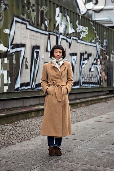 Мари в палто