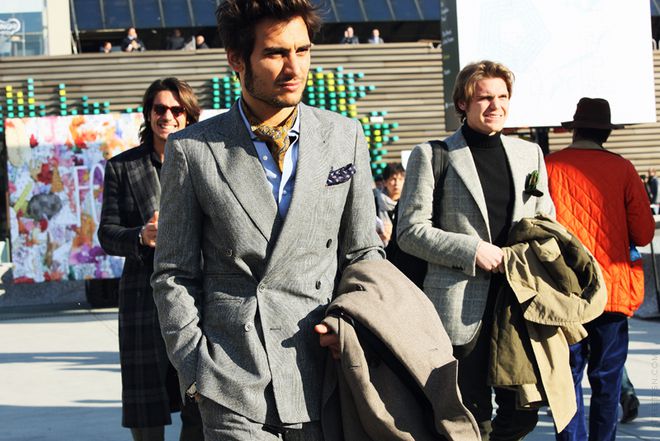 Сако с двуредо закопчаване