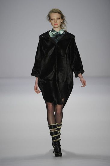 Ескада Спорт 18, есен-зима 2012