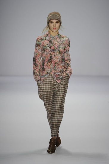 Ескада Спорт 26, есен-зима 2012