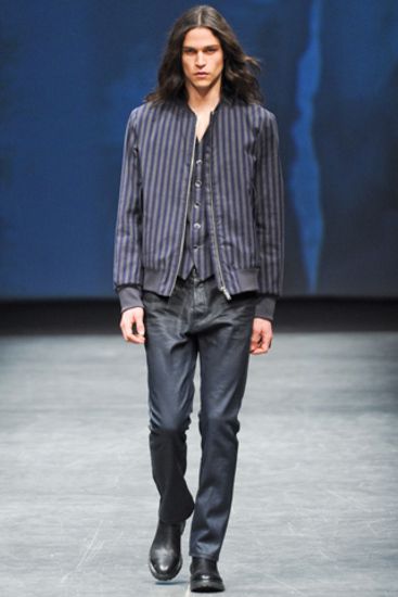 Diesel Black Gold 2012 | 17