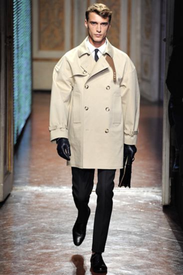 Valentino  есен 2012 | 1