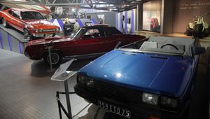 Изложбата "Бонд в движение"