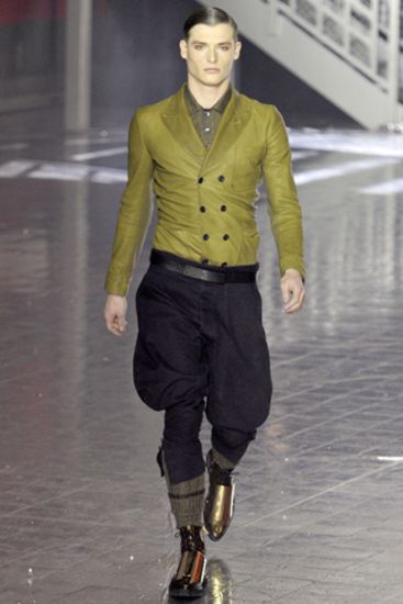 John Galliano  есен 2012 | 24