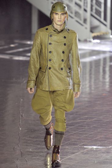 John Galliano  есен 2012 | 23