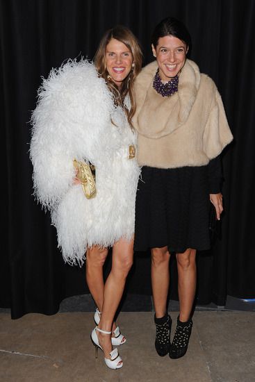 Ана Дело Русо на ревюто на "Етам"