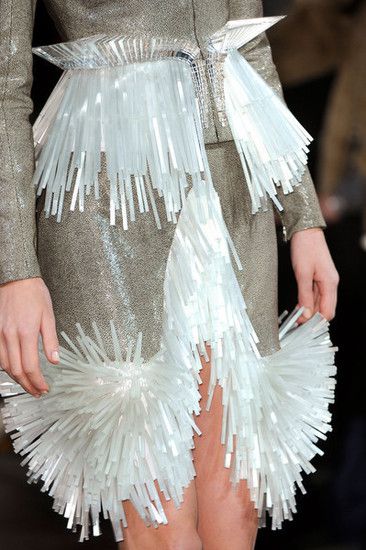 Iris Van Herpen 2012 | 37