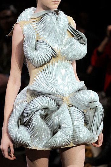 Iris Van Herpen 2012 | 5
