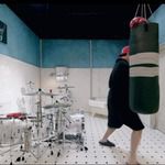Red Hot Chili Peppers - Look Around