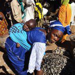 Жена и бебе в Мали | Делян Манчев