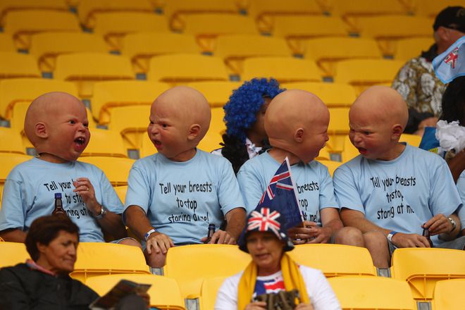 Бебета по трибуните