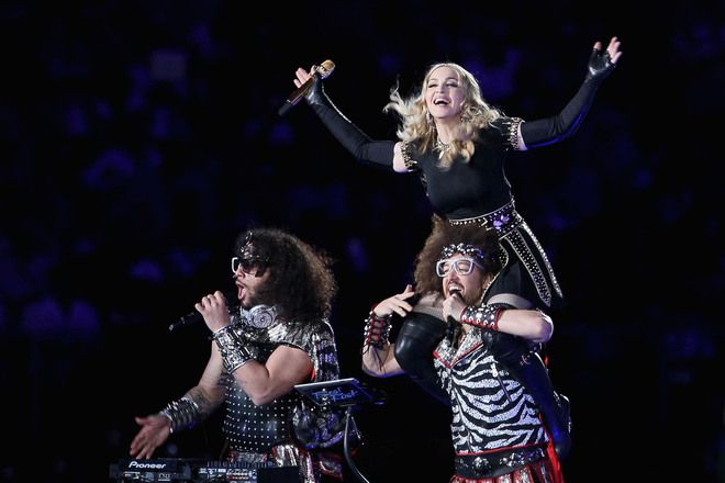 Мадона и LMFAO на Супербоул 2012