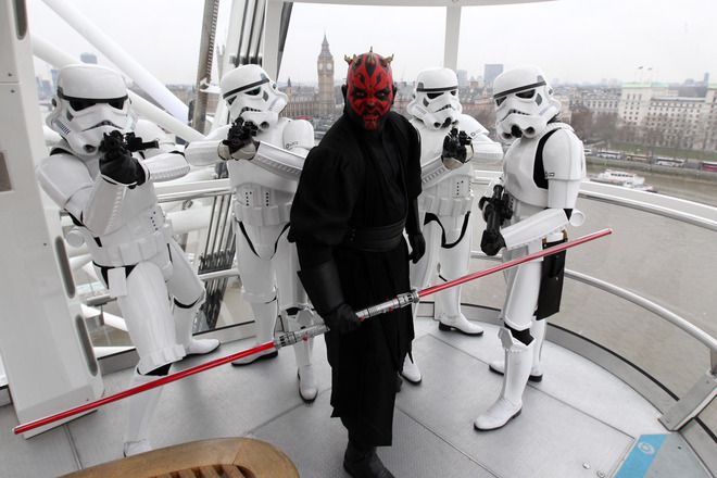 Имперски щурмоваци и Дарт Мол