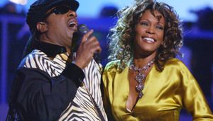 Уитни в дует със Стиви Уондър