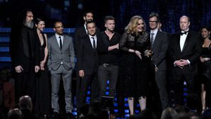 Адел и компания печелят "Грами"