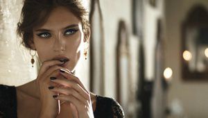 Бианка Балти за Dolce & Gabbana