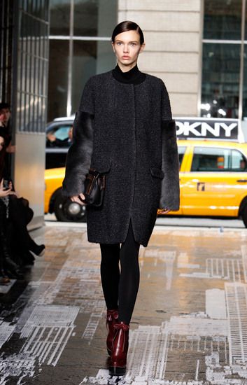 Мода от Ню Йорк за есента: DKNY Women