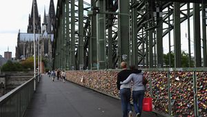 Кьолн, моста "Хохенцолерн", 2011 г.