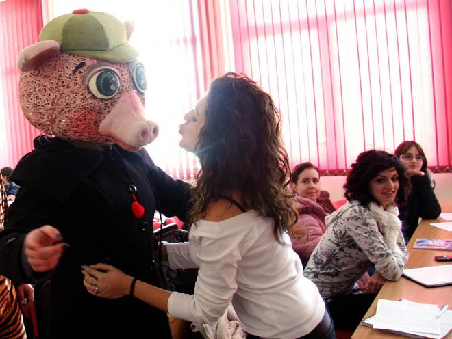 Прасенце за Свети Валентин