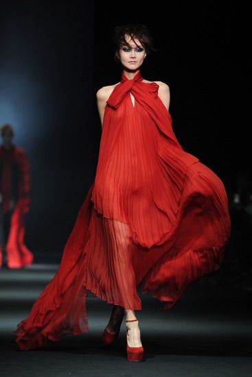 Колекцията на "Джон Галиано" за есента