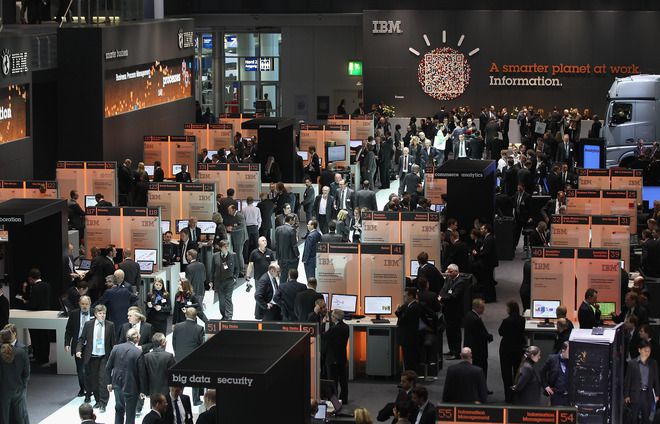 Щандът на IBM на CeBIT 2012
