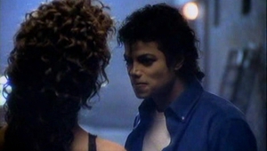 Майкъл във видео