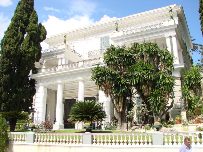 Дворецът Ахилион о-в Корфу