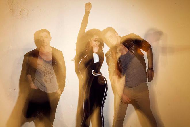 Криста във видеото "За теб"