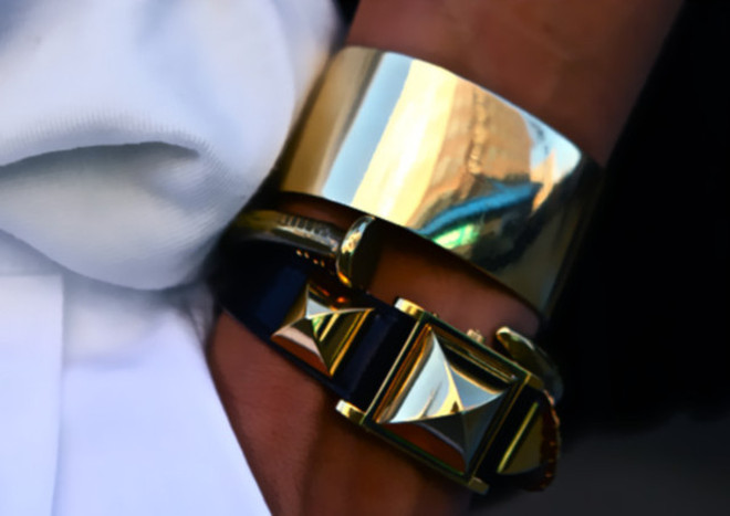 Аксесоари от злато (10)