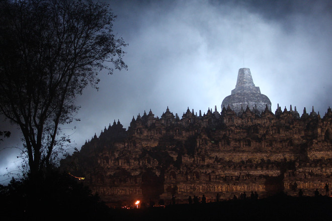 Будисткият храм Боробудур