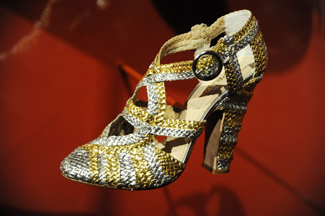 Прада и Скиапарели в музея "Метрополитън" (10)