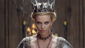 Най-сексапилната зла мащеха