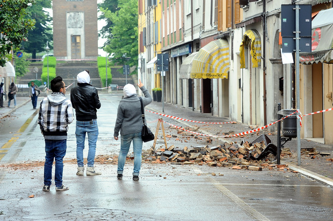 При земетресение