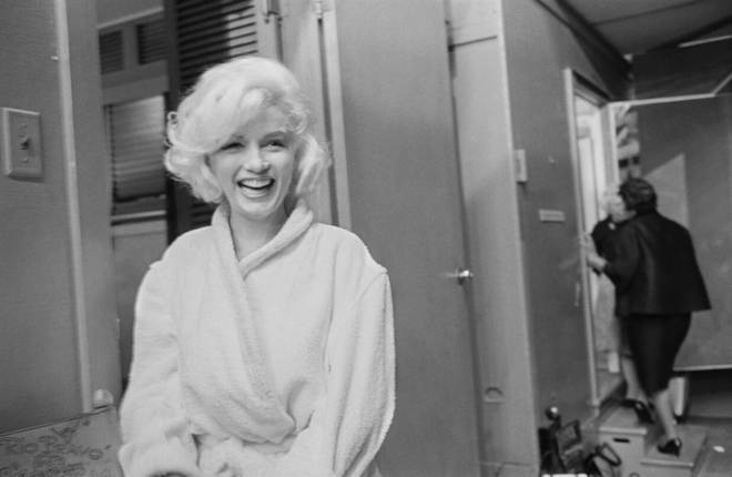 Мерилин зад кулисите
