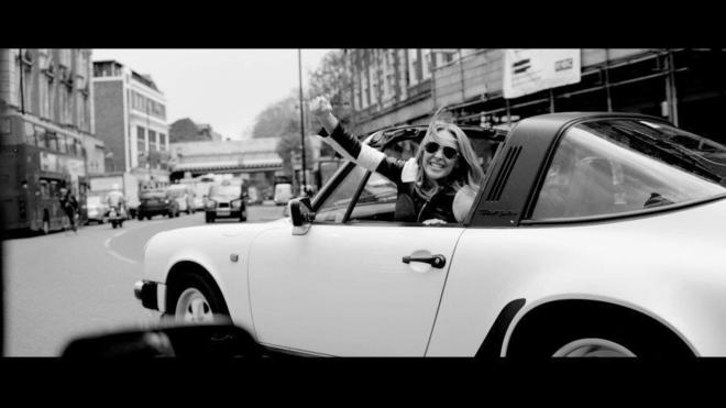 Кайли в клипа към Timebomb (2012)