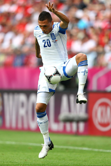 Евро 2012: Гърция с топката