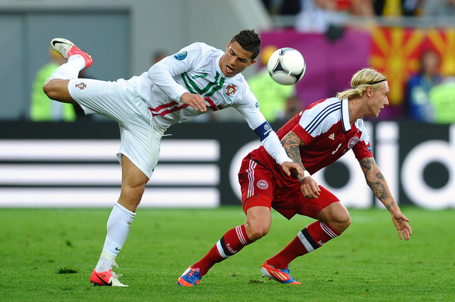 Евро 2012: Роналдо и Кяер