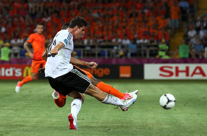 Третият гол на Марио Гомес от Евро 2012